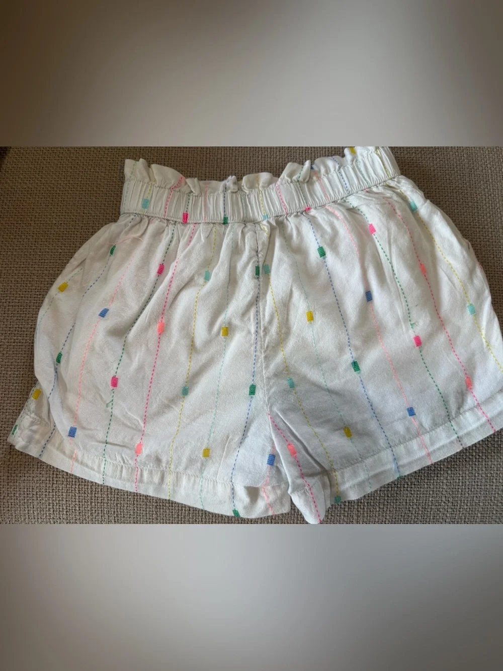 GAP adorable white